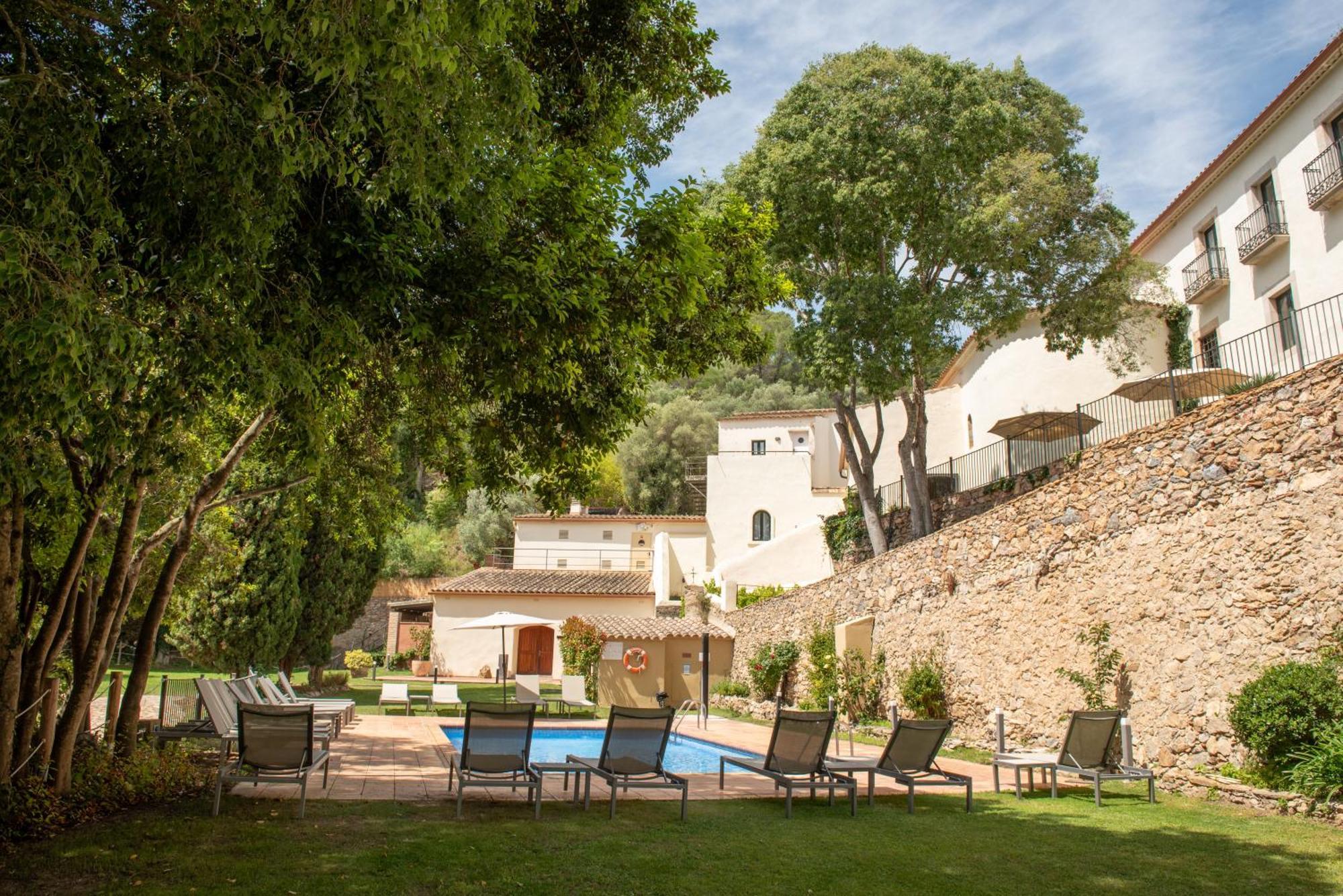 Hotel Convent De Begur Esterno foto