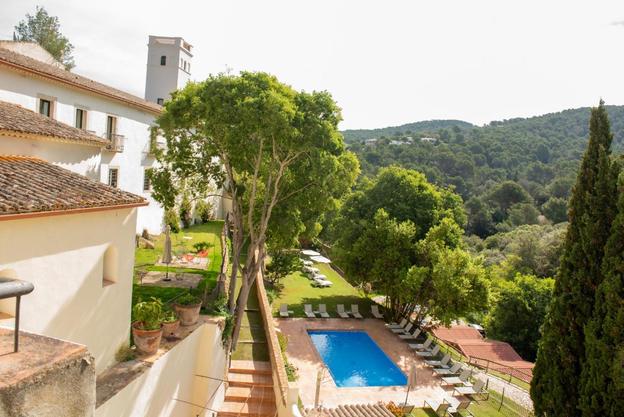 Hotel Convent De Begur Esterno foto